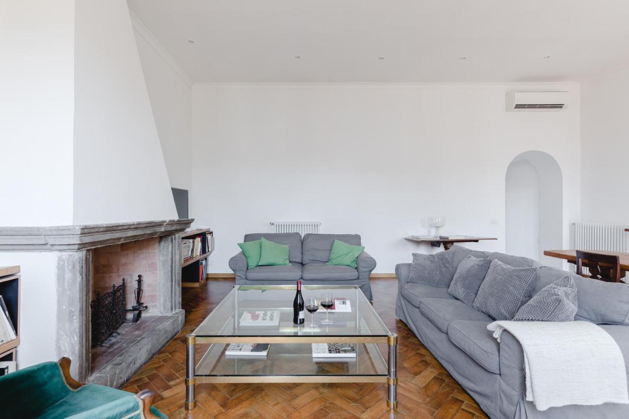 Elegante E Classico Attico Con Terrazzo Privato Vicino Al Vaticano Apartment Rom