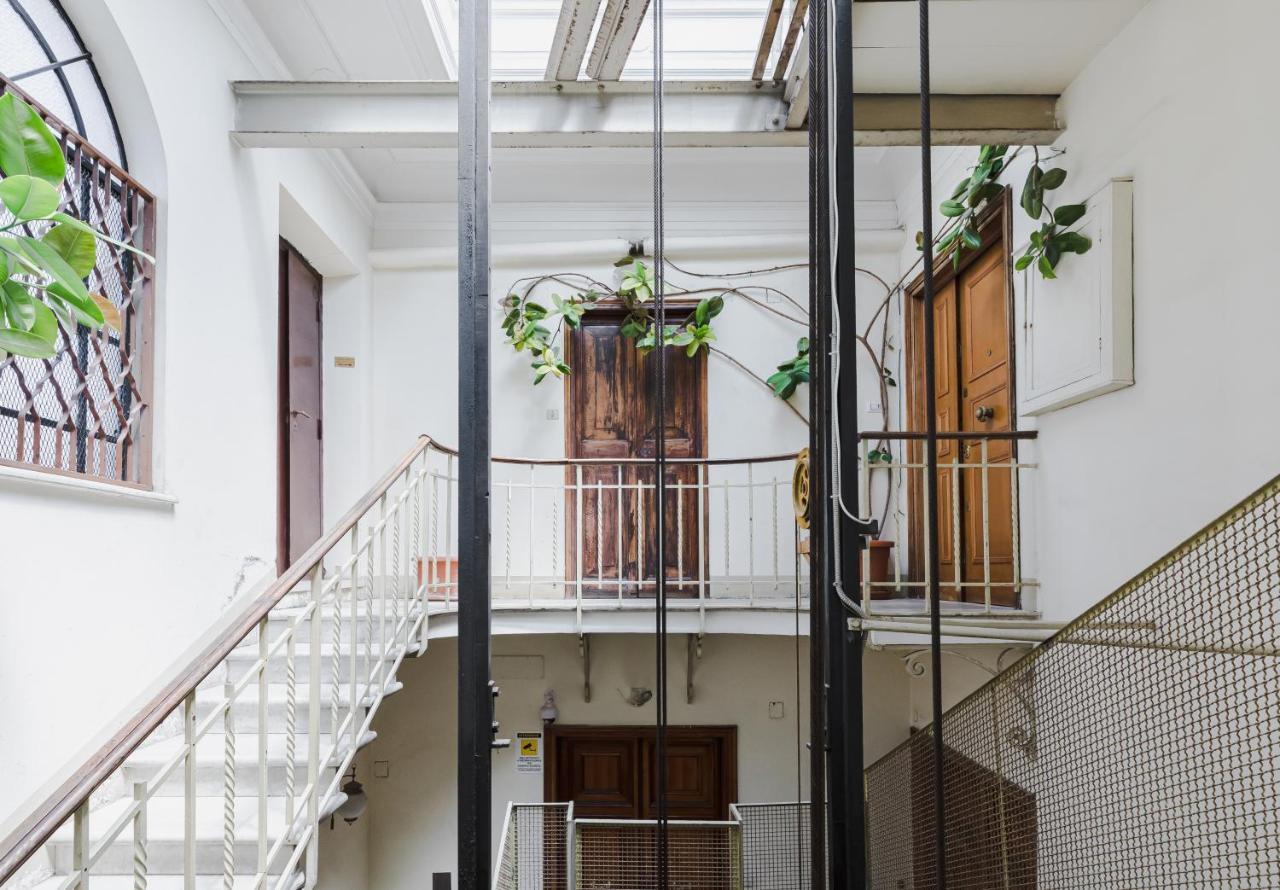 Apartment Elegante E Classico Attico Con Terrazzo Privato Vicino Al Vaticano *